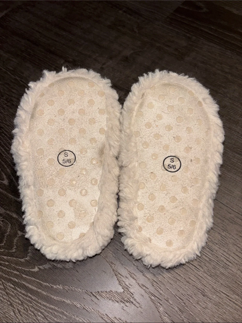 Cat & Jack Plush Faux-Sherpa Slip-On Slippers - Cream